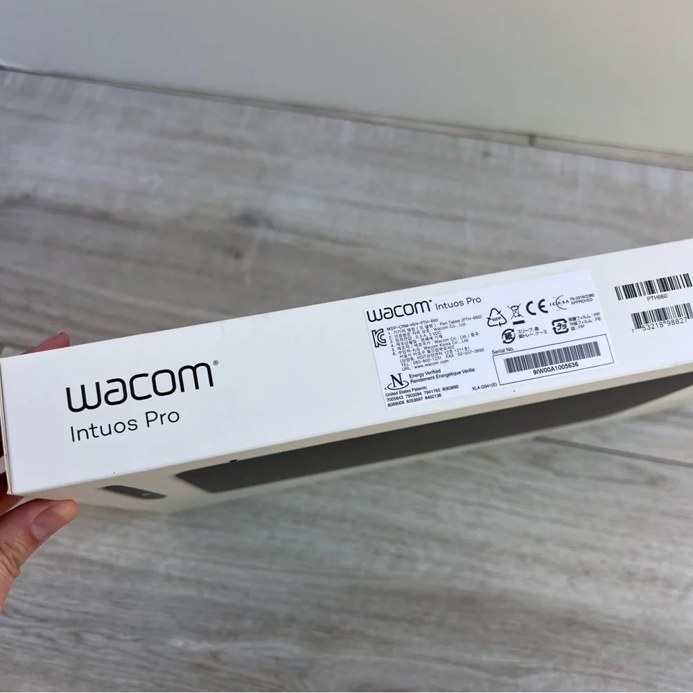 Wacom Intuos Pro Creative Tablet